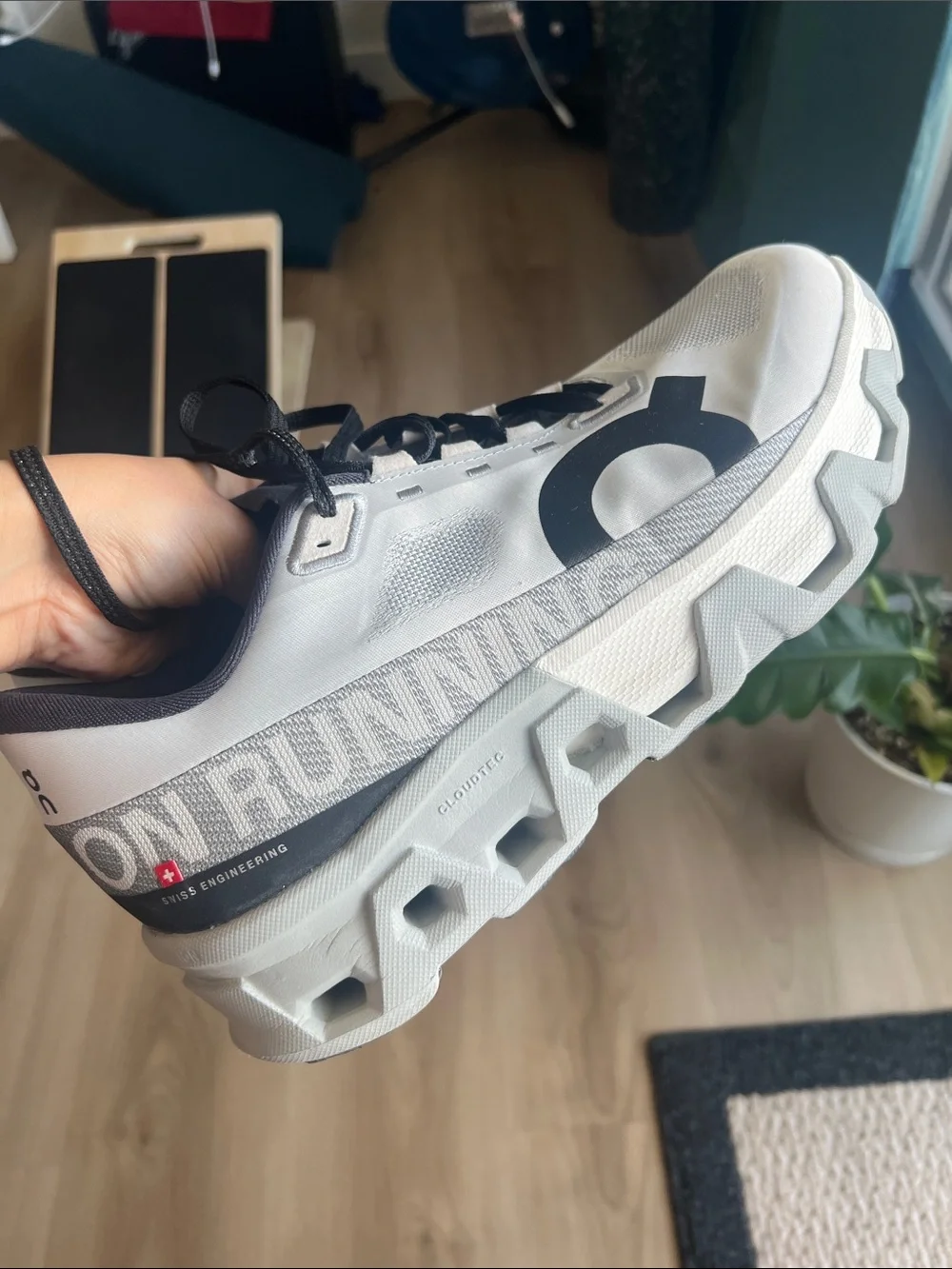 On Running Cloudmonster Hyper Men’s Size 10.5